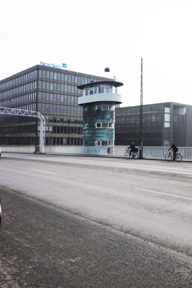 A more distant view of a control tower of Copenhagen's Knippelsbro