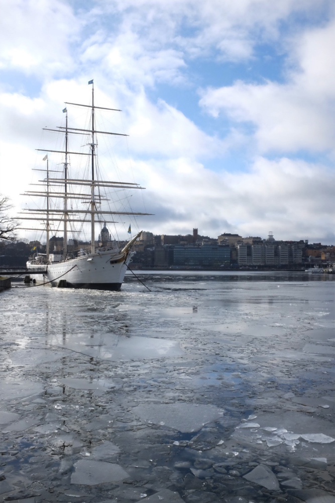 Af Chapman with ice shards on the water